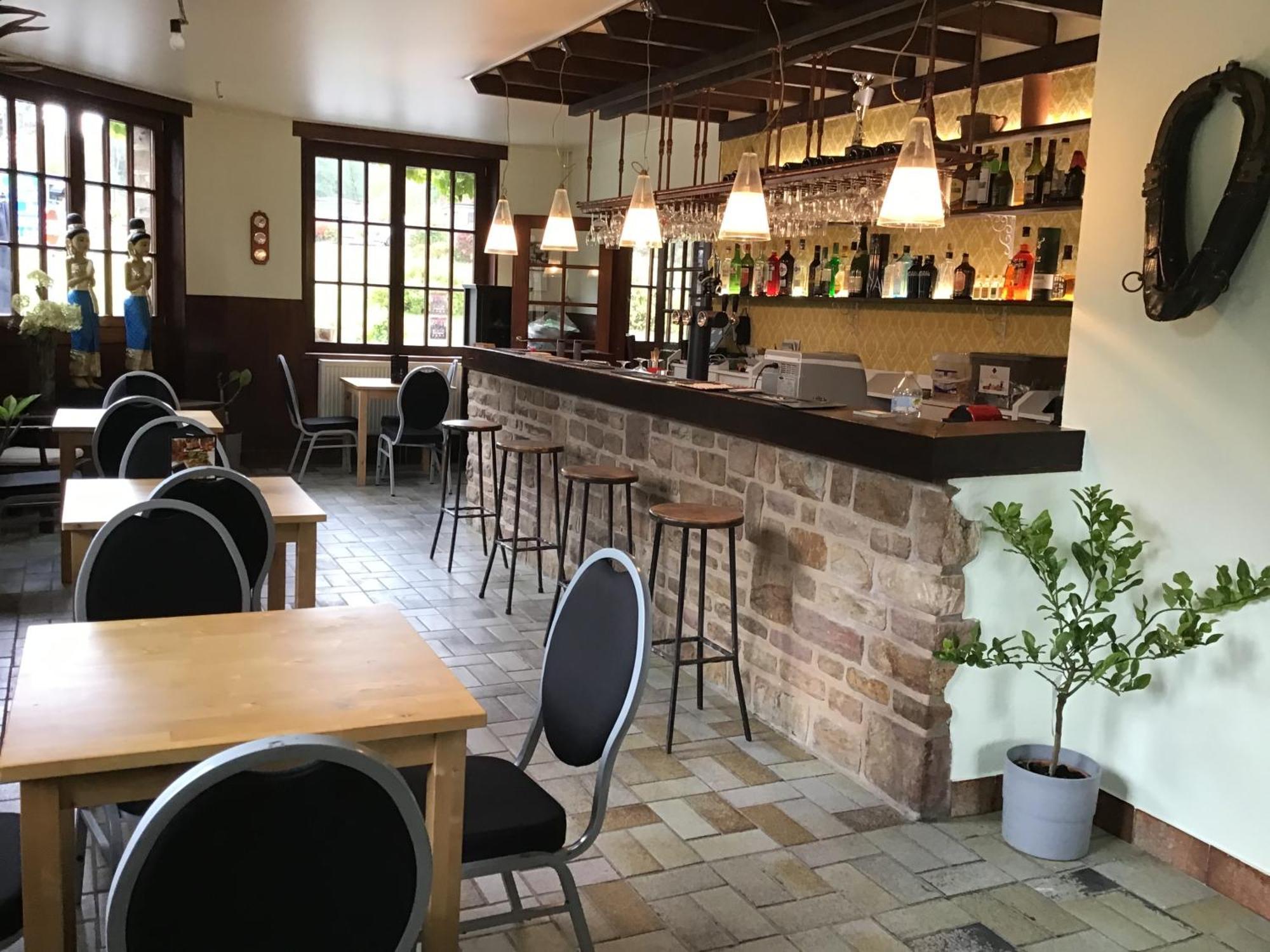 Auberge Au Pont De Villettes Lierneux エクステリア 写真